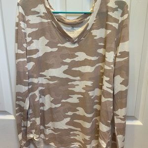long sleeve camo tee
